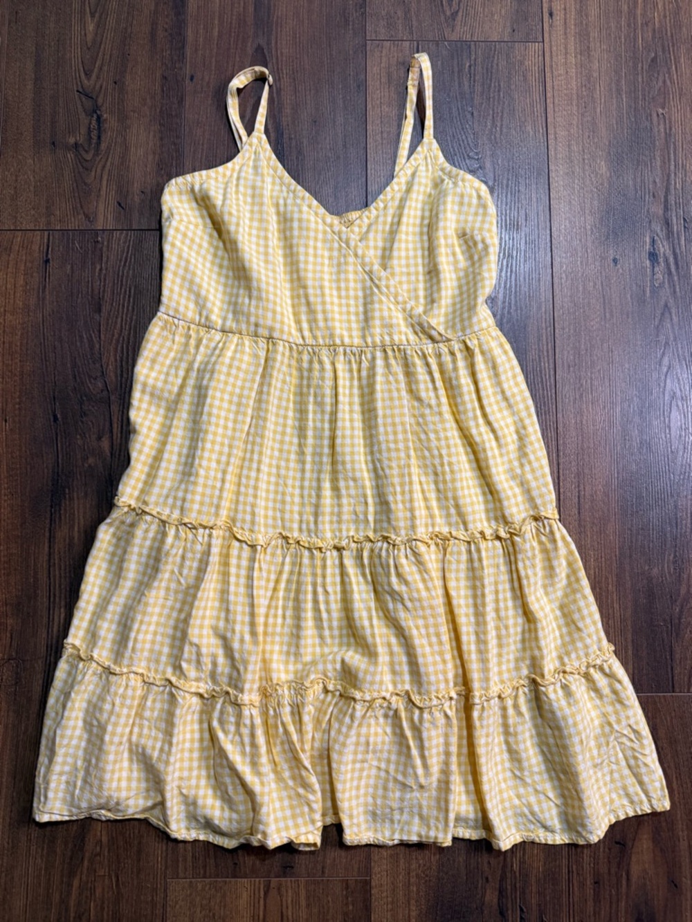 Hollister Women’s Gingham Tiered Yellow Sundress Size Medium Spaghetti Strap